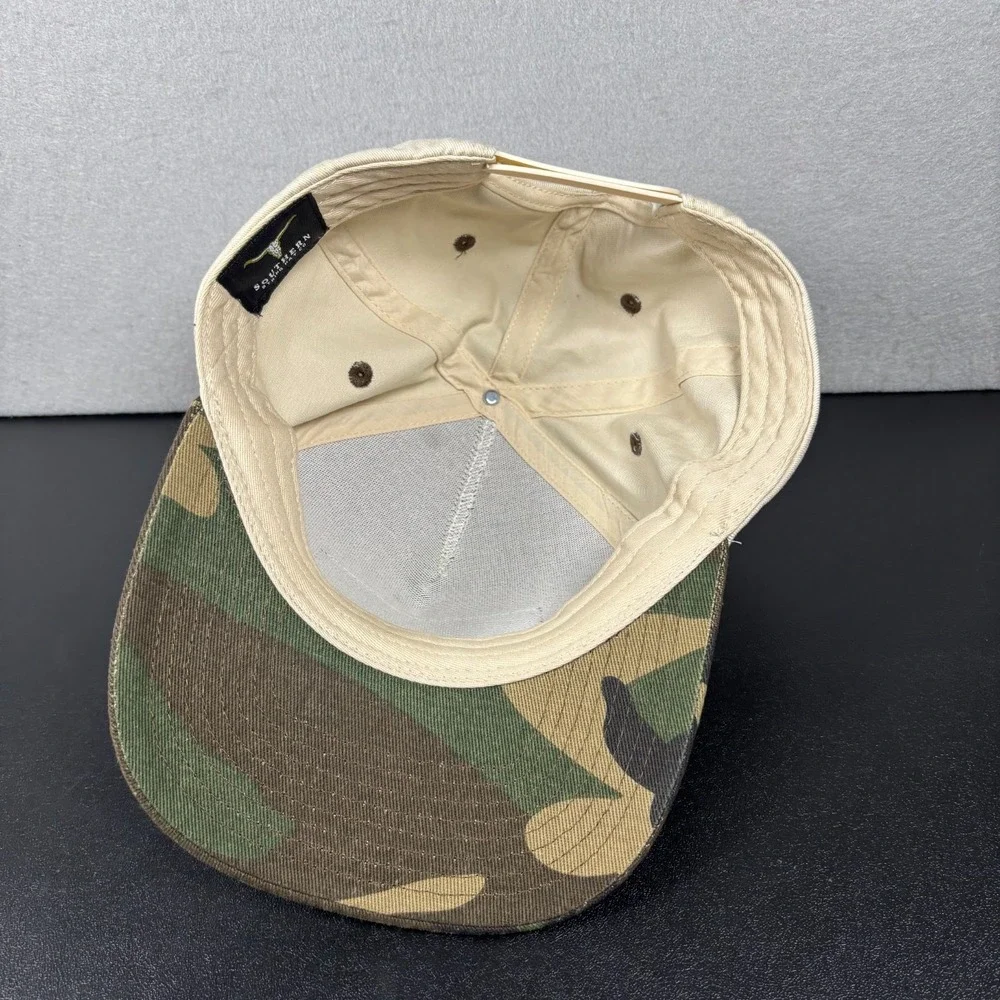 Southern String‎ Hat Co. Camo Snapback Hat Leather Feather Patch Limited Edition
